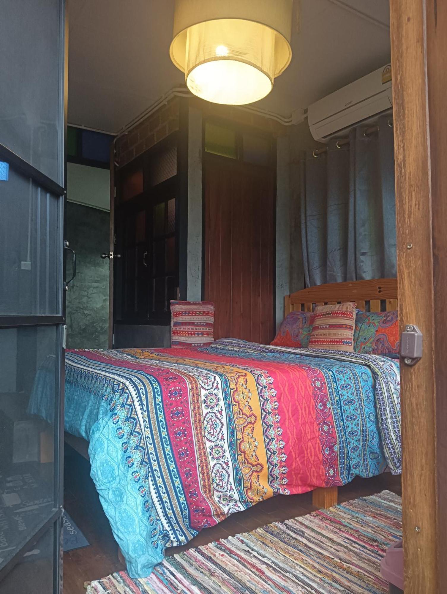 Baan Chiang Mai Hostel ภายนอก รูปภาพ